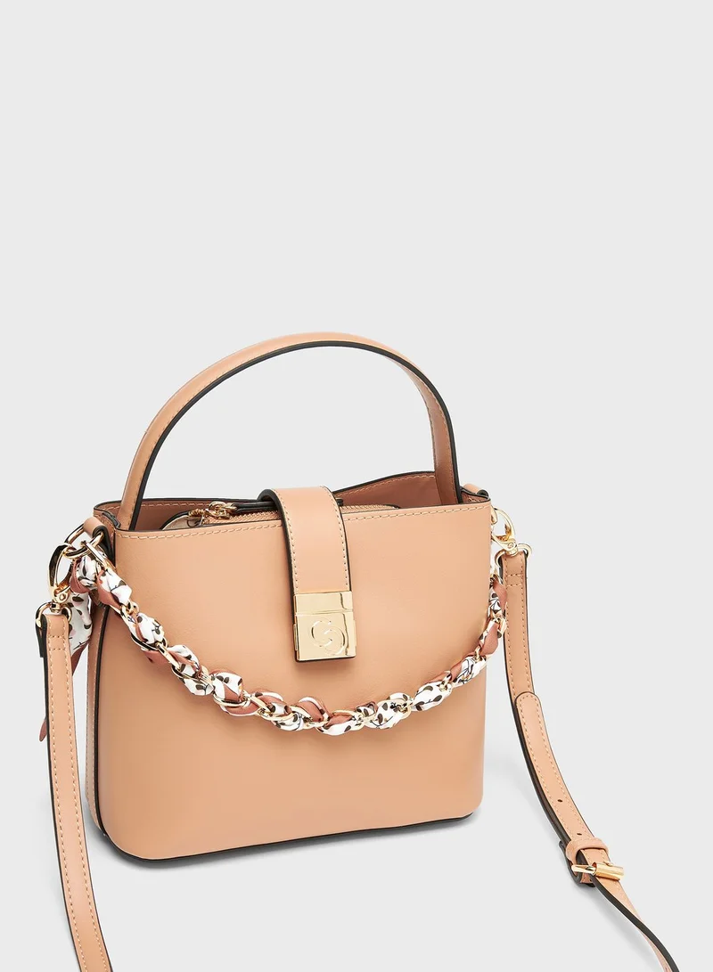 سيليست Narrow Strap Crossbody