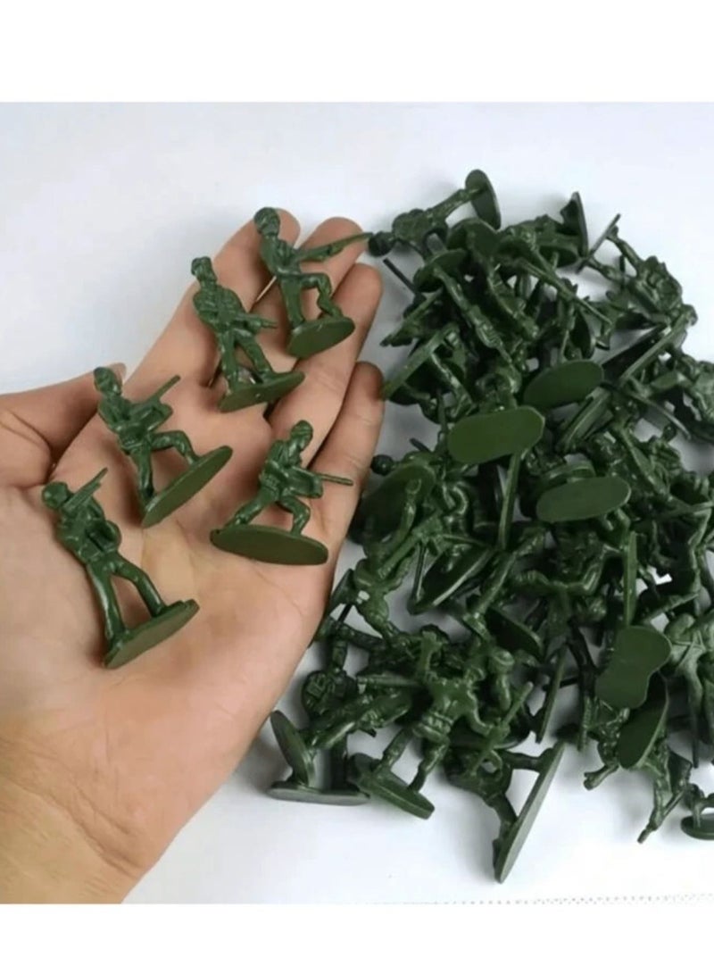100 pieces of plastic war soldiers in various shapes to play with different and fun scenarios  - Image 4