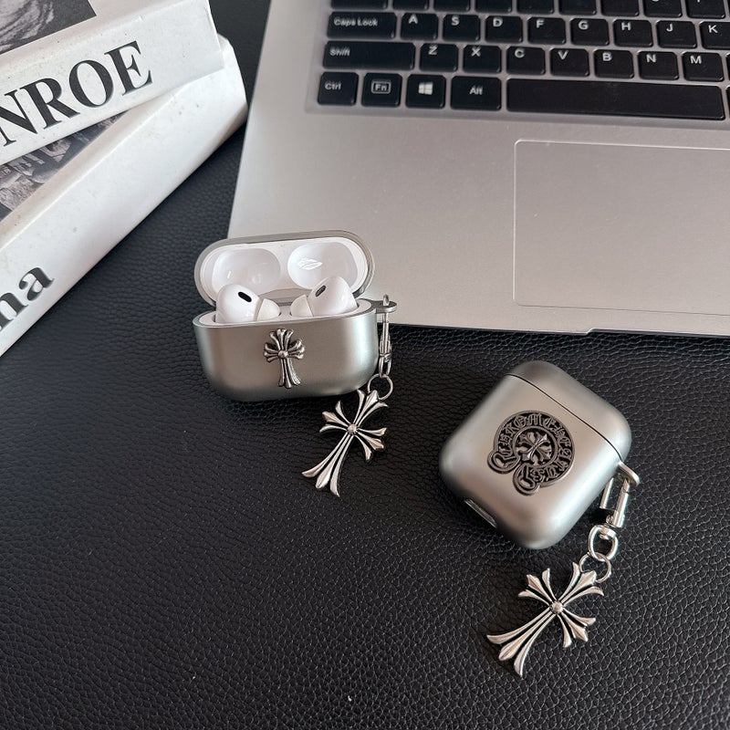 Shockproof TPU Earbud Case with Embossed Cross Pattern and Pendant - Image 3