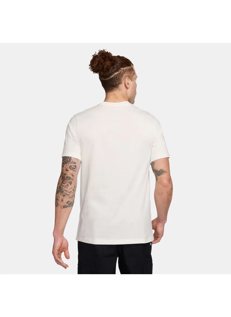 Nike Men's Liverpool Graphic T-Shirt