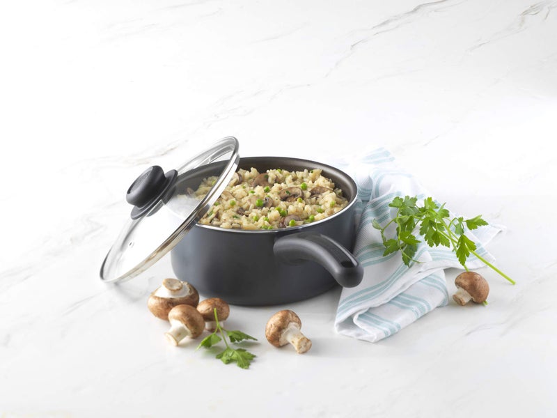GoodCook Everyday Sauce Pan with Lid, 3 Quart, Black - Image 2