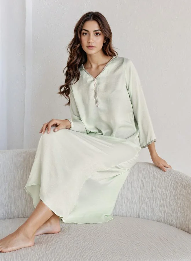 سبلاش فيڤ قميص نوم طويل بفتحة رقبة على شكل