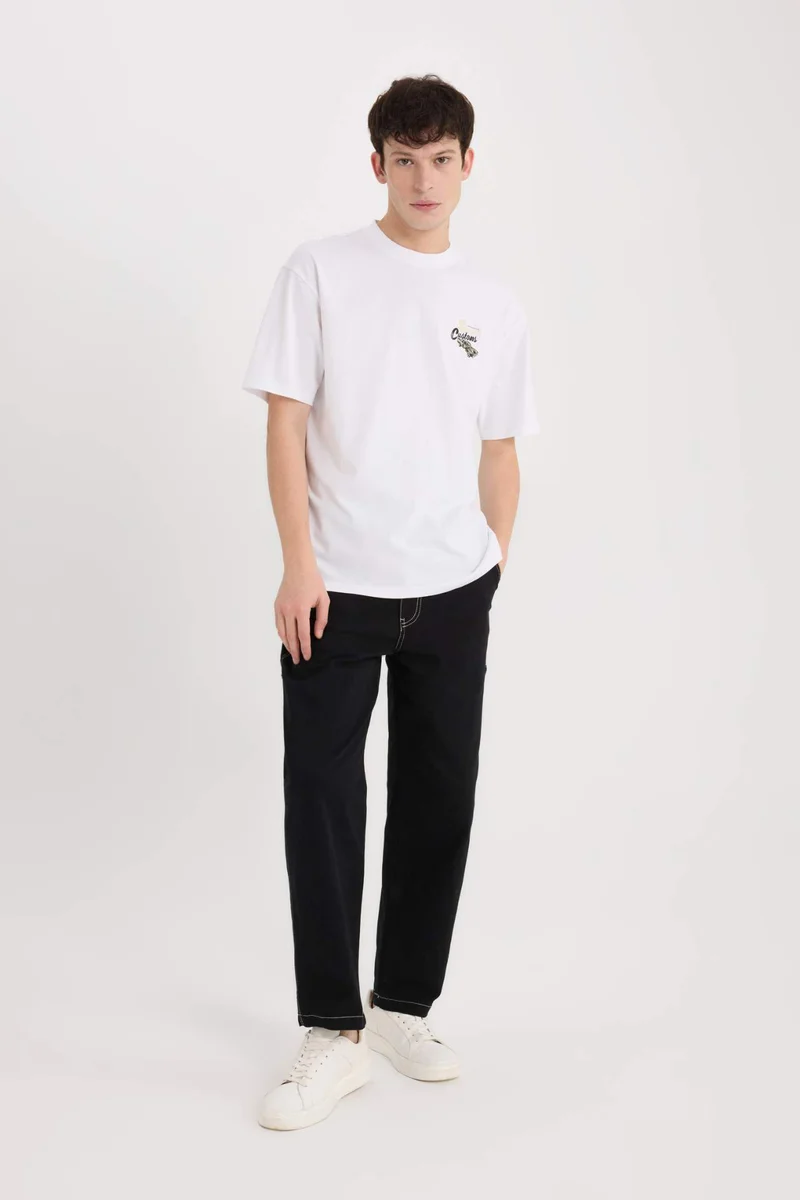 ديفاكتو Boxy Fit Crew Neck Back Printed T-Shirt