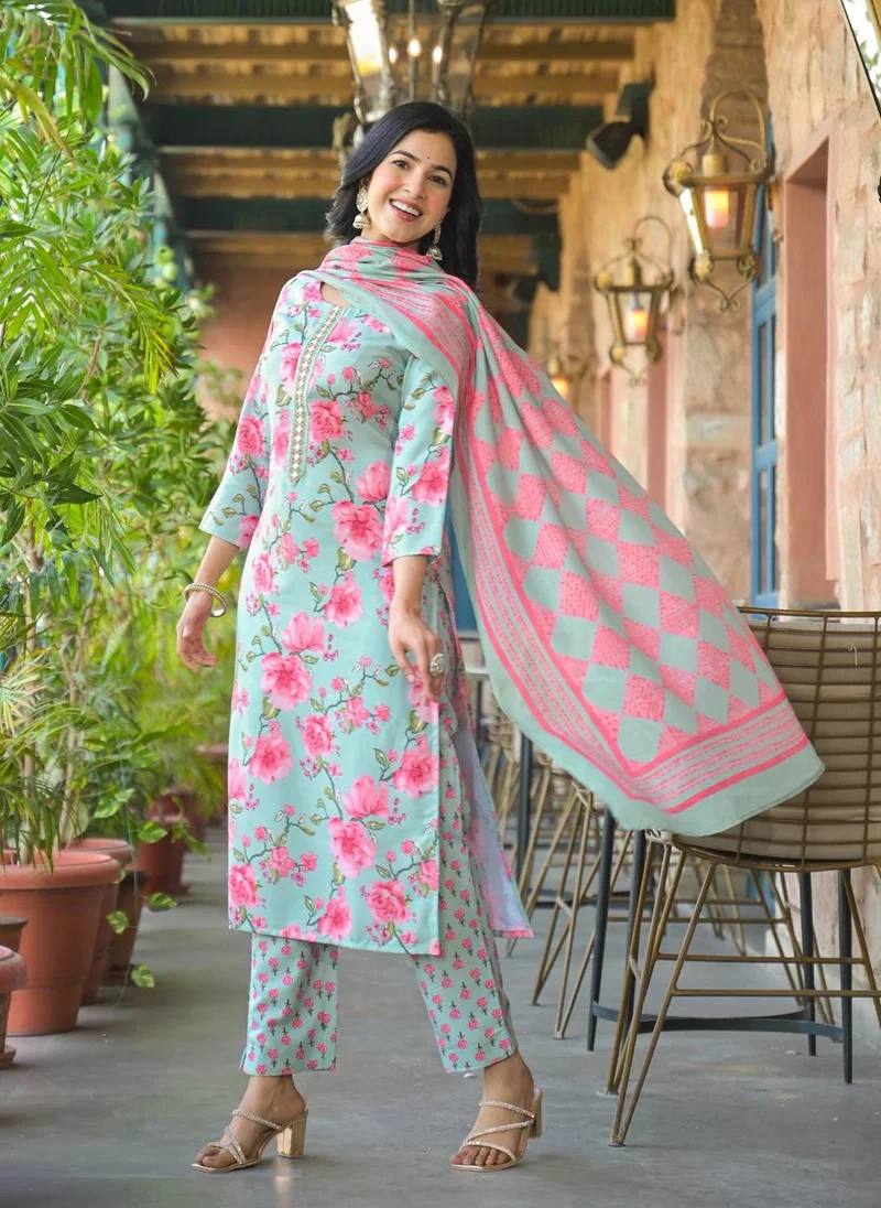 زيري سوق Green & Pink Rayon Blend Floral Printed 3-Piece Kurta Set