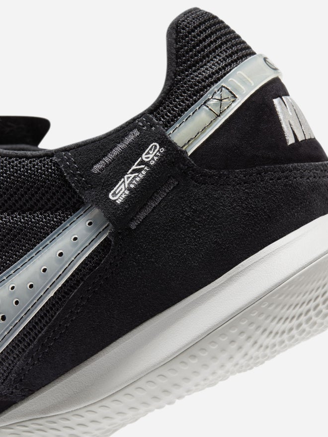 Nike Streetgato Low-Top Football Shoes - Image 2