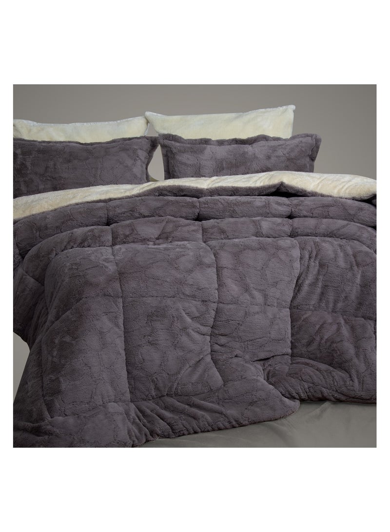 فاميلي بيد لحاف فرو اسباني 3 قطع مقاس 220×240 سم موديل 695 من فاميلي بد - Image 1