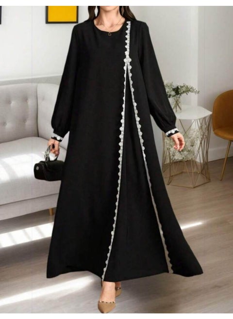 A soft, luxurious Saudi crepe abaya that suits your refined taste.