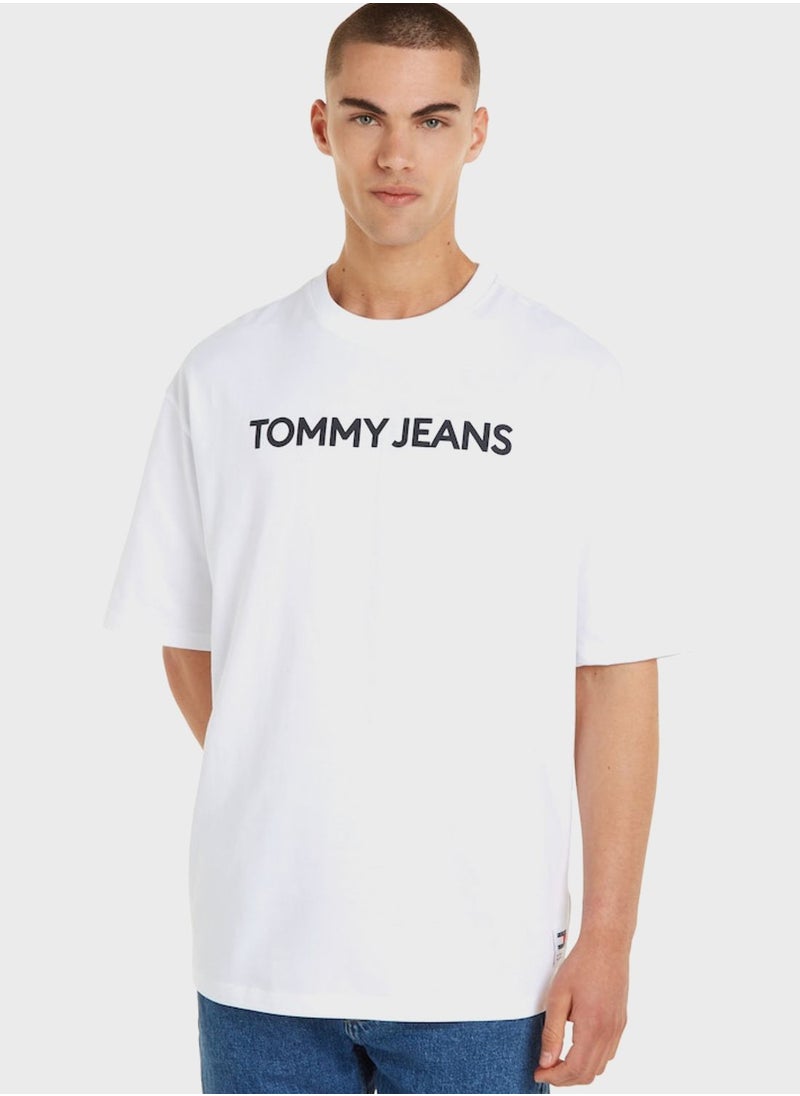TOMMY JEANS - Logo Crew Neck T-Shirt - Image 1