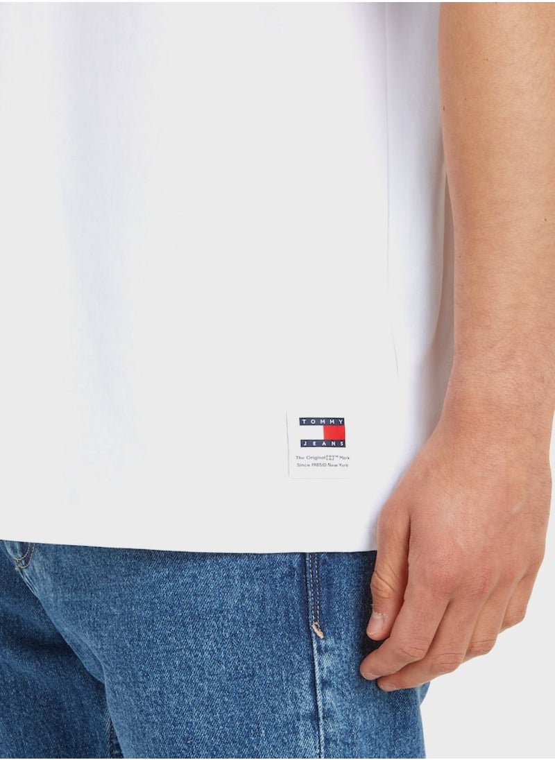 TOMMY JEANS - Logo Crew Neck T-Shirt - Image 1