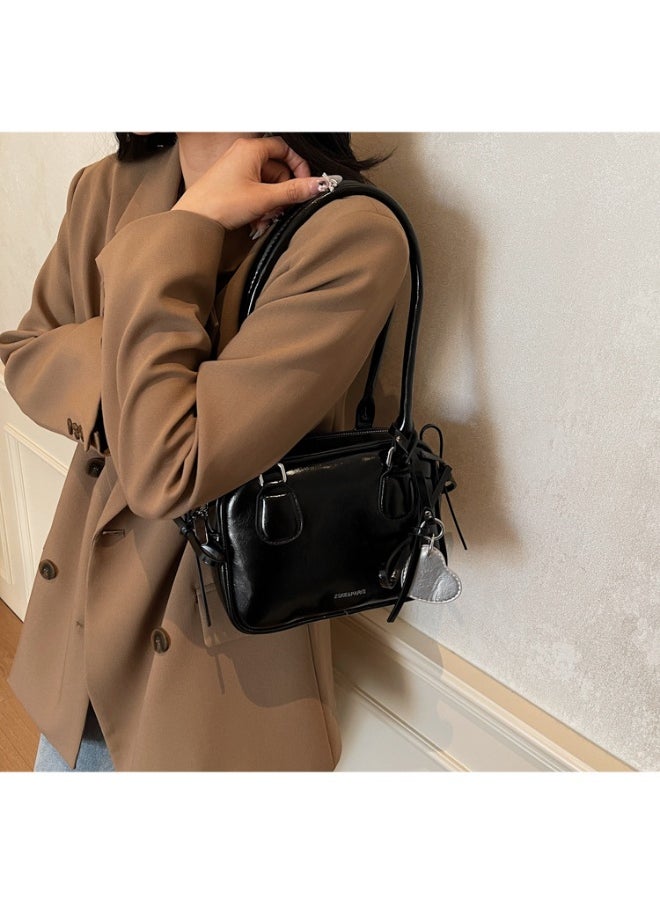 Mark Fairwhale New Fashionable Simple Retro Underarm Bag  - Image 2