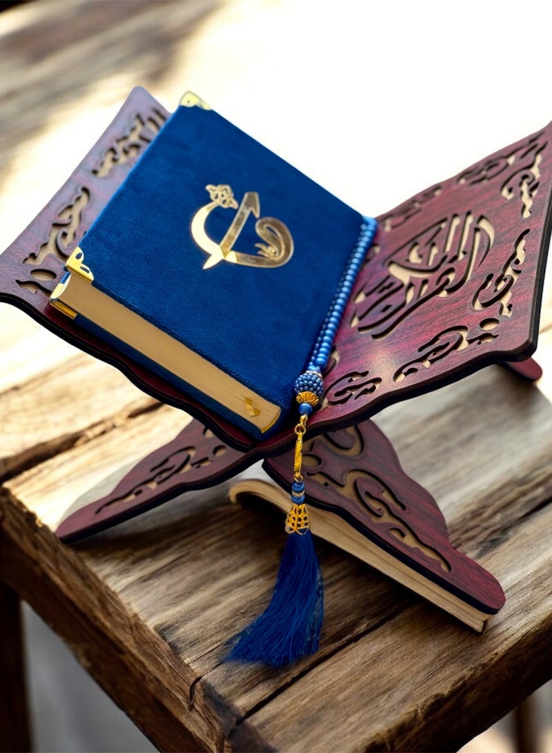 أولودينيز  هدية المصحف للمجتمعات الإسلامية غير العربية – مصحف شريف مخملي بحجم متوسط، بخط واضح وسهل القراءة مع سبحة مطابقة - Image 3