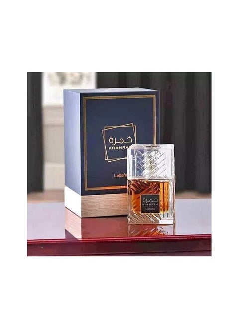 Perfume by Lattafa Khamra, a spicy perfume for women and men. It smells very beautiful. 100 ml spray. Top notes: cinnamon, nutmeg, bergamot. Middle notes: dates, praline, tuberose,