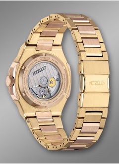 CITIZEN Series 8 880 GMT Mens Watch NB6033-51E  – Two-Tone Rose & Gold-Tone Stainless Steel Case, Black & Green Bi-Directional Bezel, Textured Black Dial, 41mm, Calibre 9054, GMT Function, 100M WR  - Image 5