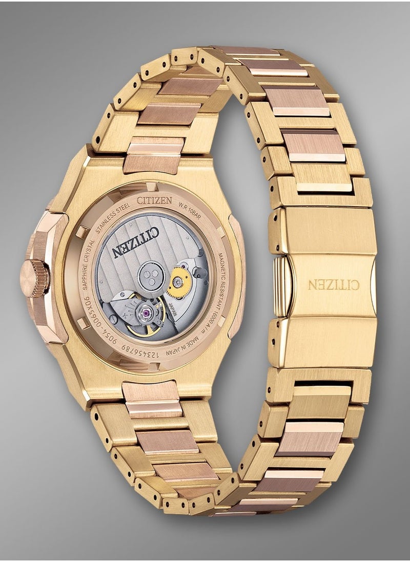 CITIZEN Series 8 880 GMT Mens Watch NB6033-51E  – Two-Tone Rose & Gold-Tone Stainless Steel Case, Black & Green Bi-Directional Bezel, Textured Black Dial, 41mm, Calibre 9054, GMT Function, 100M WR  - Image 5