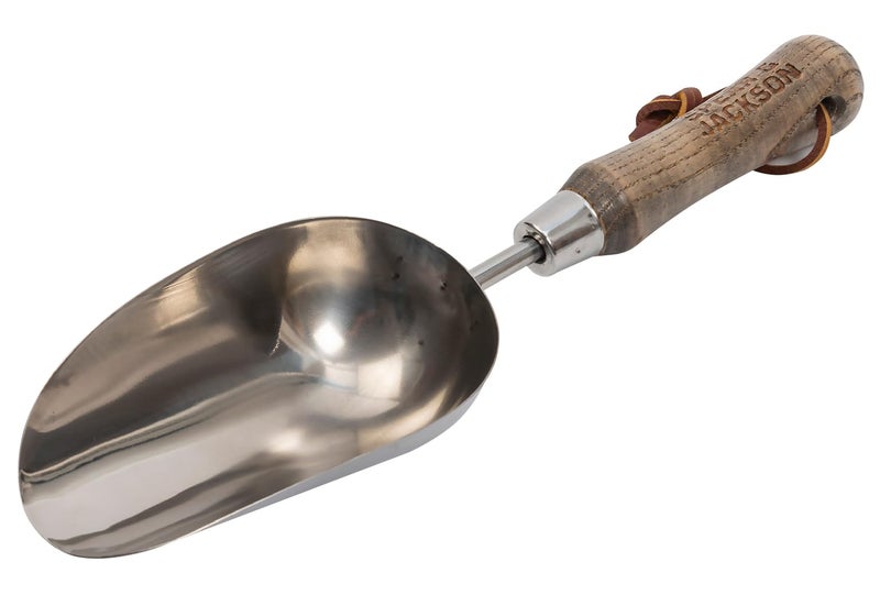 Spear  Jackson Spear & Jackson 5060SS Traditional Stainless Soil Scoop - Image 1
