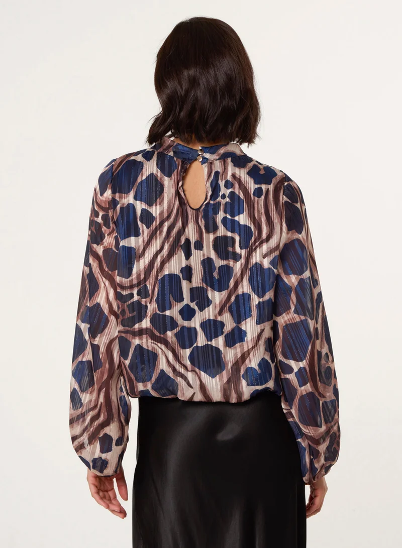 بلو فانيلا Metallic Stripe Puffball Blouse