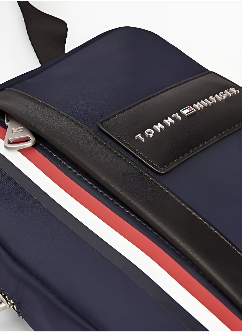 Tommy Hilfiger Plus Tommy Hilfiger Metropolitan Mini Reporter Bag - Navy  - Image 3