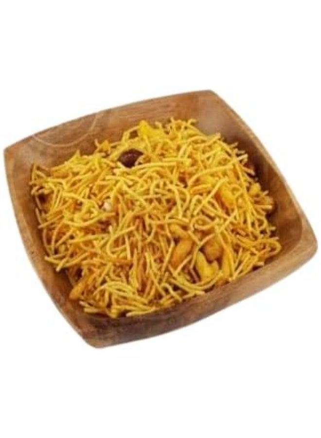 مقرمشات هندية مميزة – عبوة بيضاء تحتوي على 6 قطع | سناك مالح ومقرمش بنكهة هندية أصلية | مناسب للضيافة والاستخدام اليومي | 6 عبوات فردية - Image 3