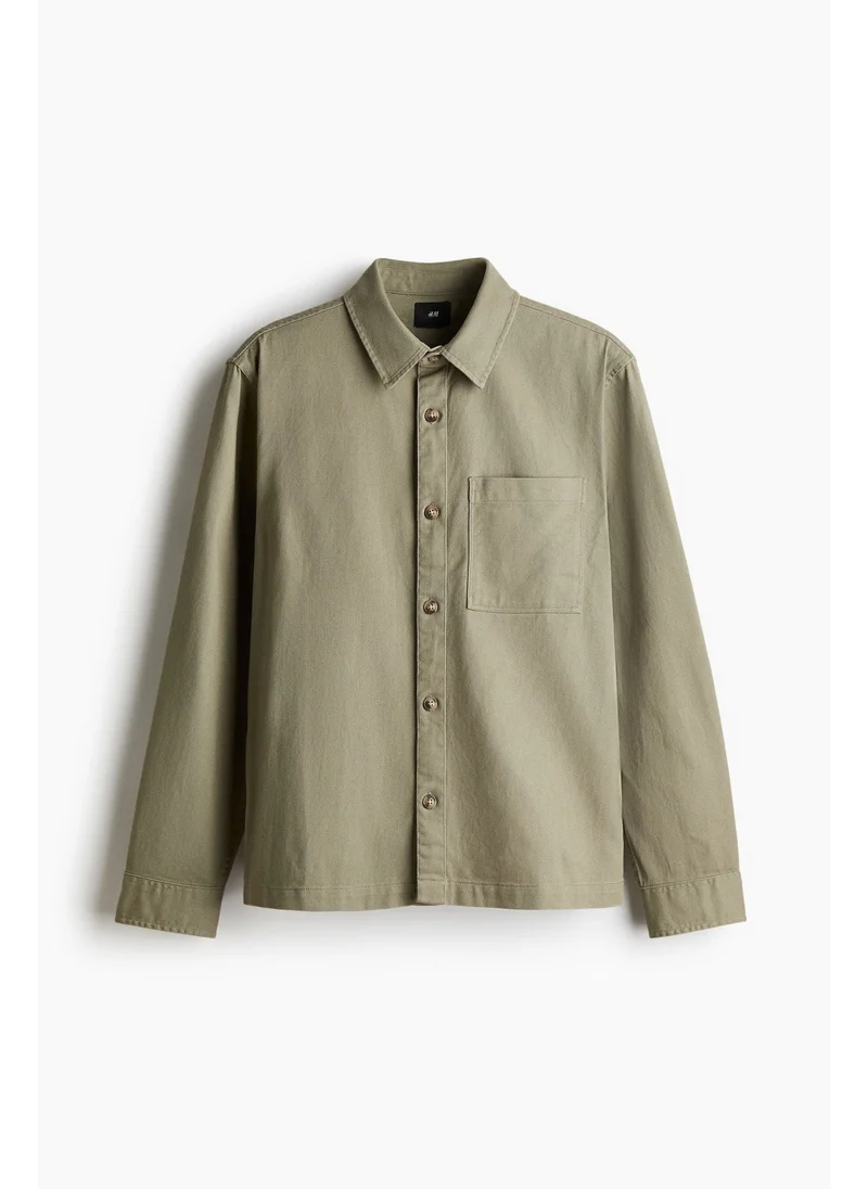 اتش اند ام جاكيت خفيف بقصّة عادية من القطن والتويل