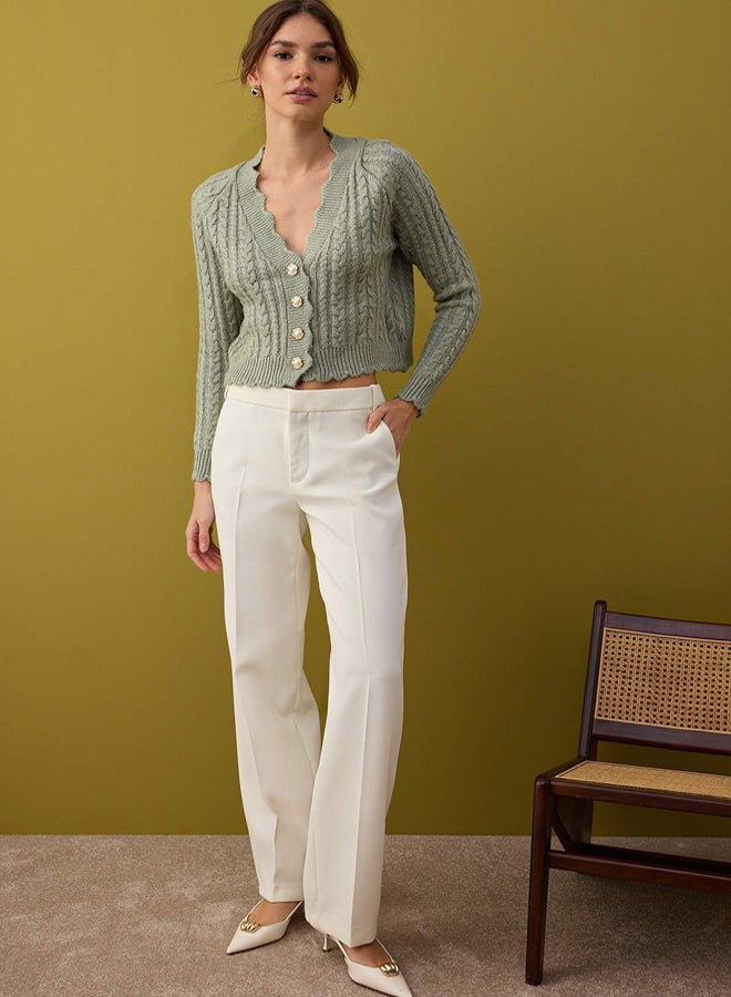 trendyol Mint Soft Textured Pearl Button Detailed Crop Knitwear Cardigan - Image 2