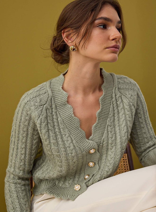 trendyol Mint Soft Textured Pearl Button Detailed Crop Knitwear Cardigan - Image 1