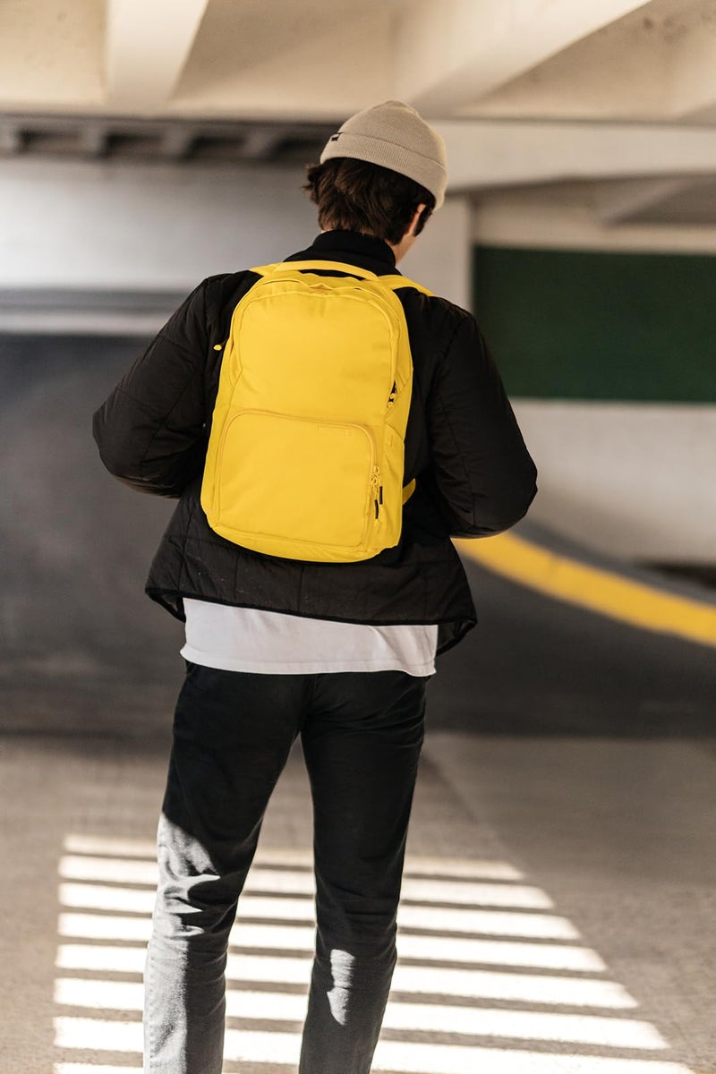 BREVITE The Brevite Backpack - Casual daypack backpacks for every function. Compact but spacious 18L aesthetic traveling backpack with laptop compartment. (Black) - Image 5