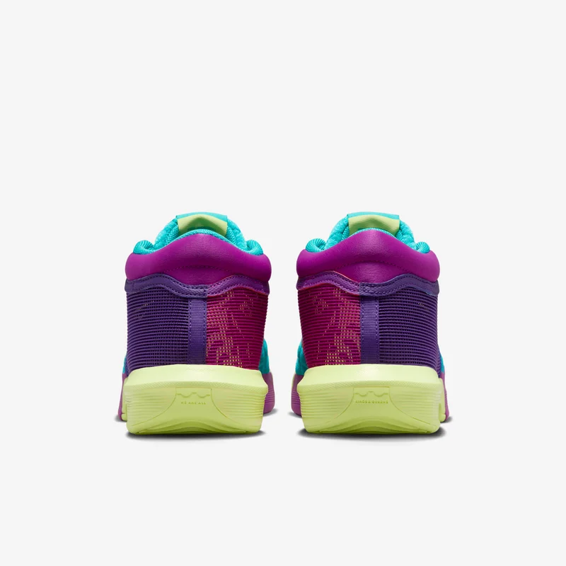 Nike LeBron Witness 8 Basketball Shoes