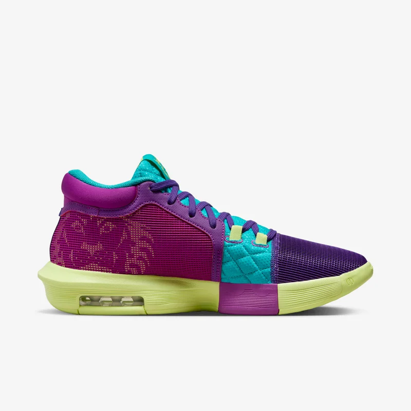 Nike LeBron Witness 8 Basketball Shoes