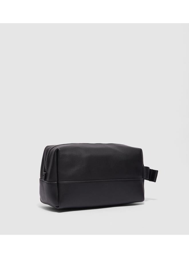 CALVIN KLEIN JEANS PLUS Calvin Klein Utility Napa CK Washbag Black, CK Black\menbag039  - Image 4