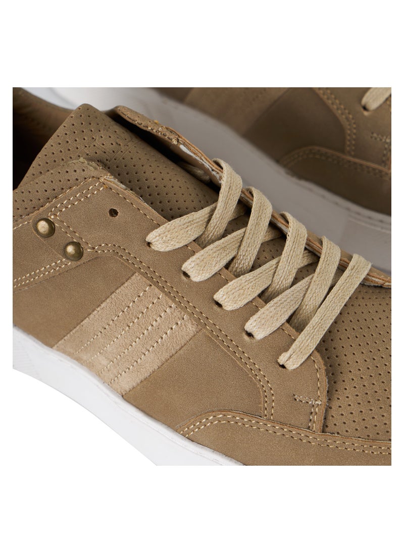 ZELDA - Low Top Sneaker - Image 1