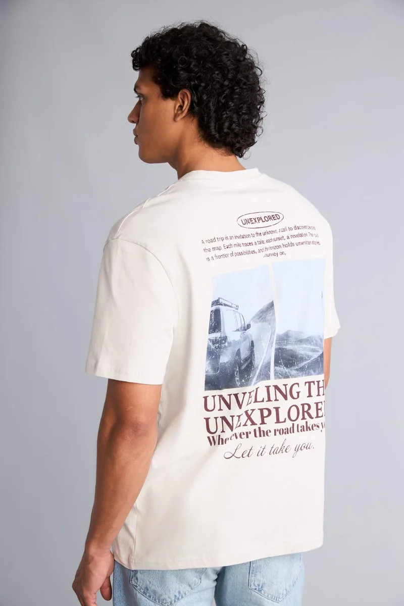 ديفاكتو Regular Fit Printed Short Sleeve T-Shirt