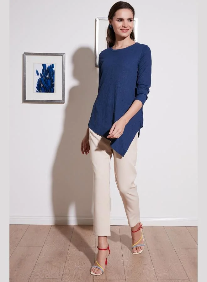 ليلا بلوزة نسائية ليلا بياقة دائرية مرنة غير متماثلة