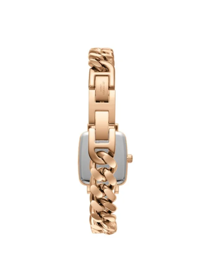 لي كوبر Women's Metal Analog Watch LC08130.420 - 22X30 mm