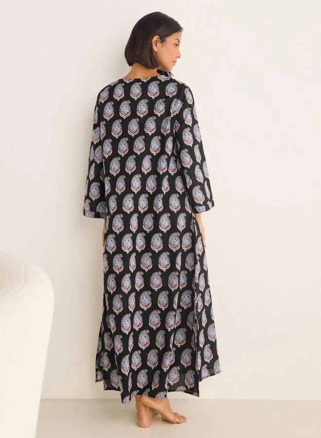 Splash FAV Paisley Print Kaftan Cotton Night Dress with V-neck