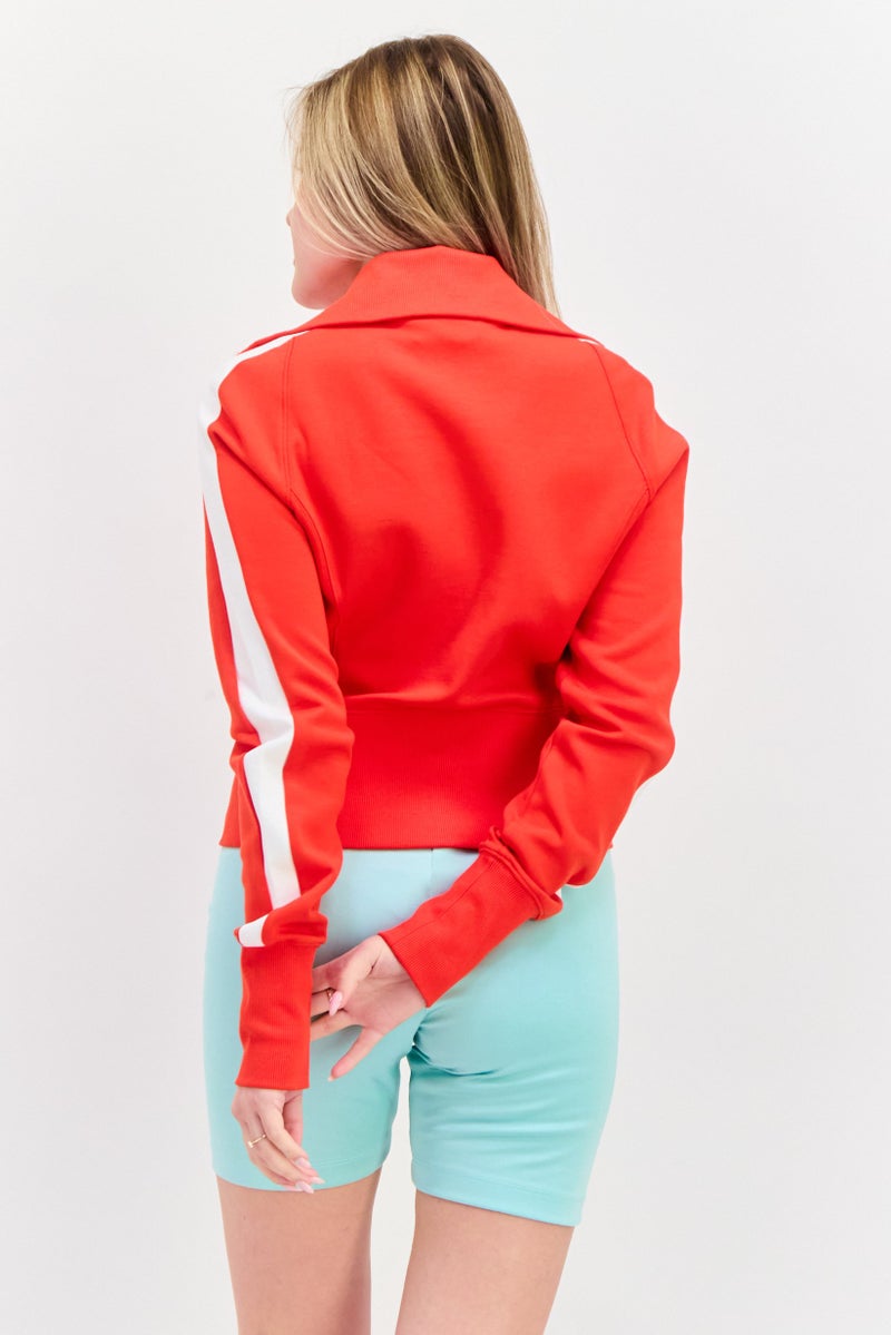 PUMA جاكيت تدريب رياضي للنساء، أحمر - Image 3