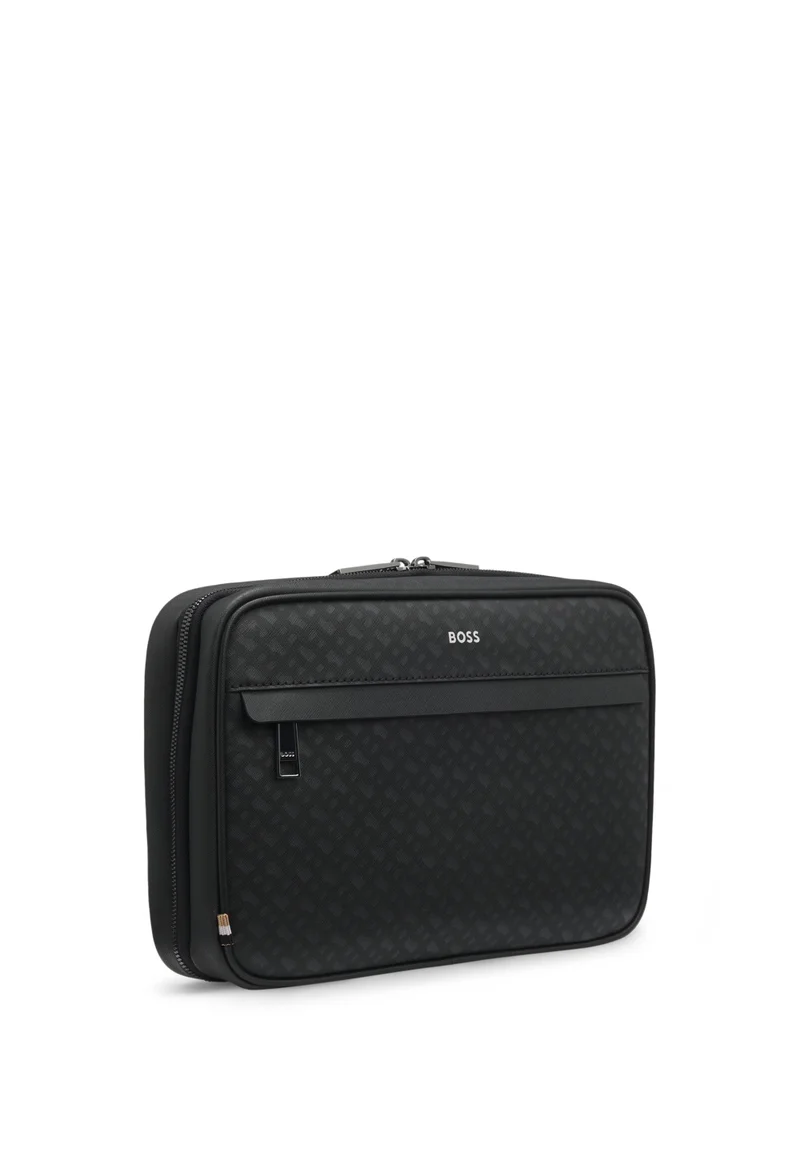 بوس حقيبة غسيل بشعار محفور بالرقائق الذهبية