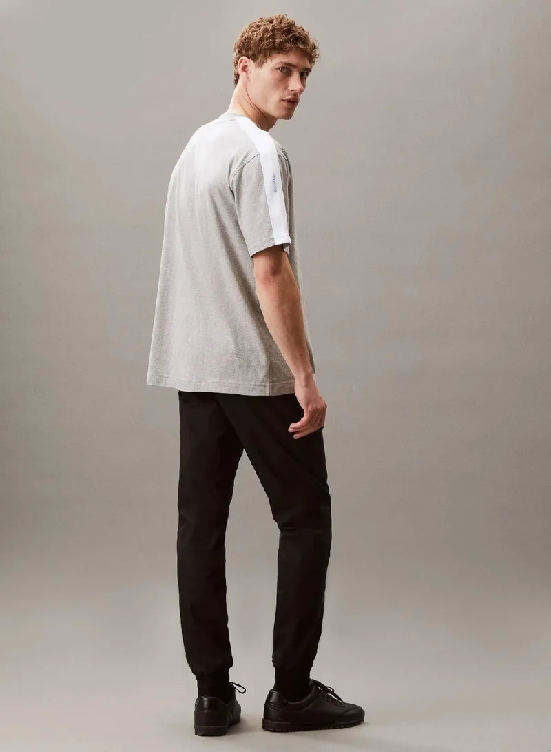 كالفن كلاين تيشرت للصالة الرياضية