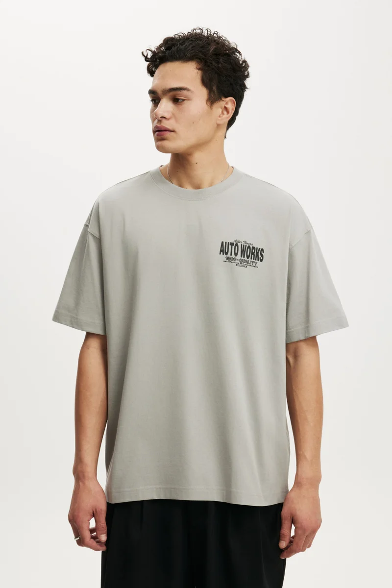 كوتون اون Box Fit Graphic T-Shirt