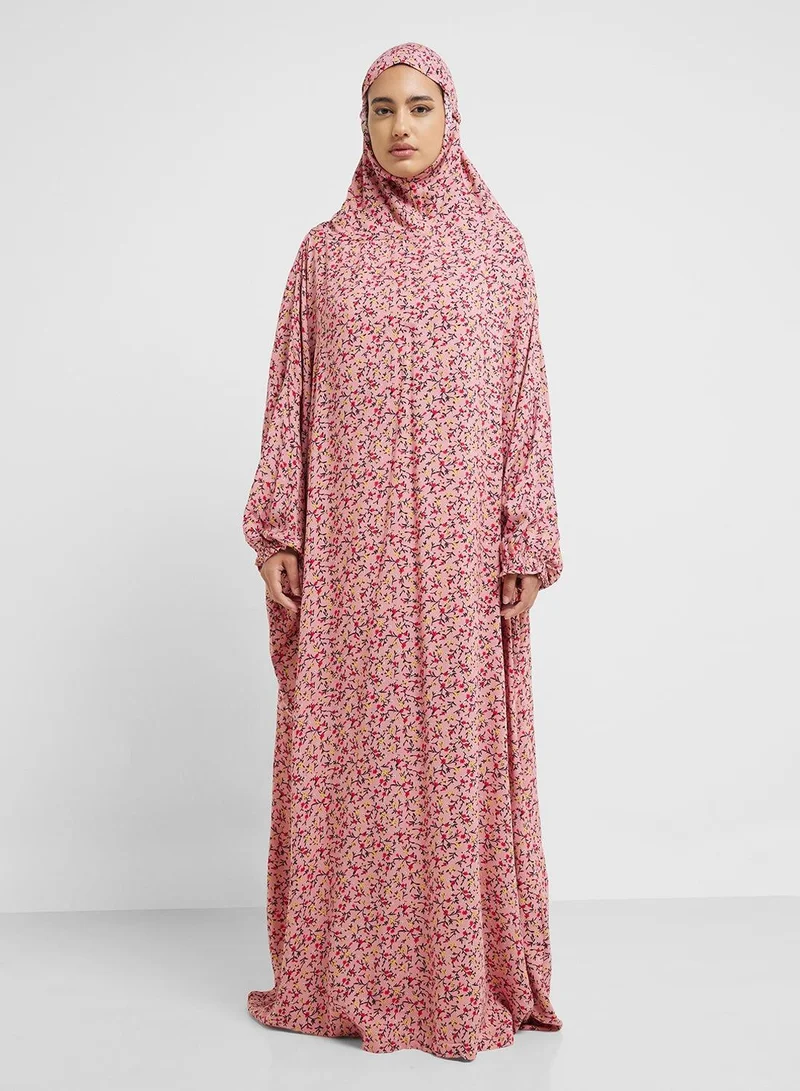 هيا كلوزيت فستان صلاة بأكمام بالون مطبوع