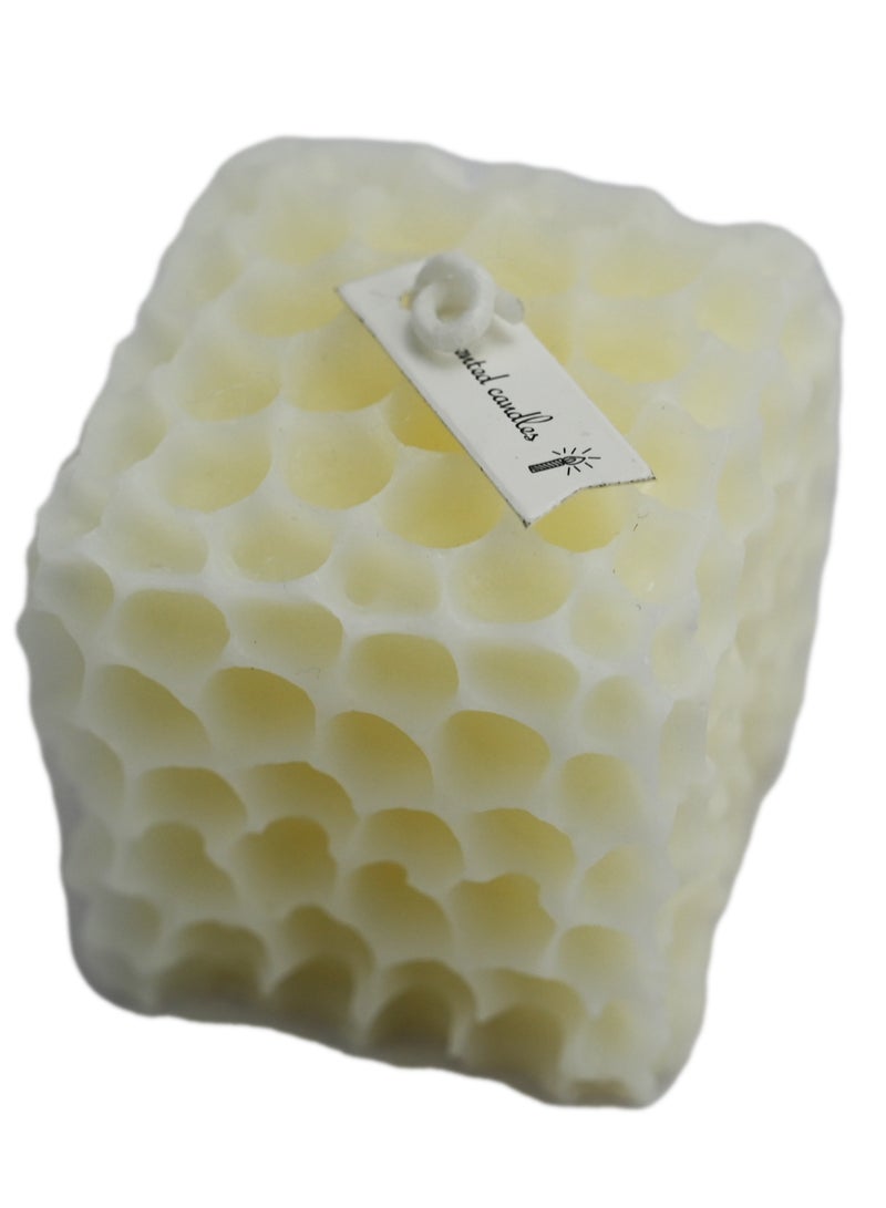 Indulge in the soothing ambiance of our Square Honeycomb Scented Candle, meticulously crafted from the finest wax, including soy wax. Immerse your space in the enchanting fragrance of candles with sme - Image 1