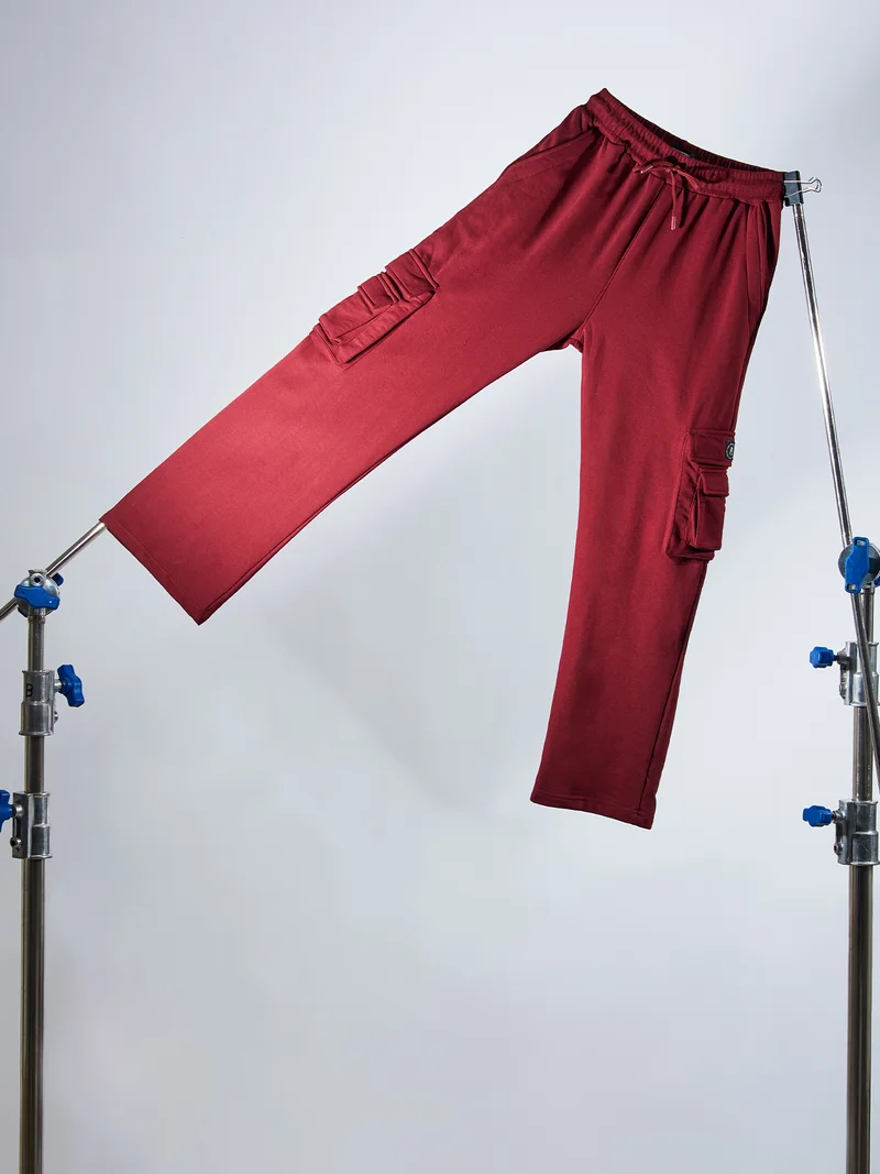 مانياك بنطلون كارغو رجالي مانياك بقصة واسعة ولون عنابي سادة