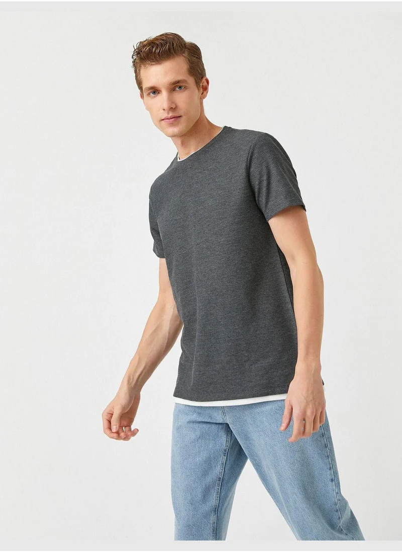 كوتون Basic T-Shirt