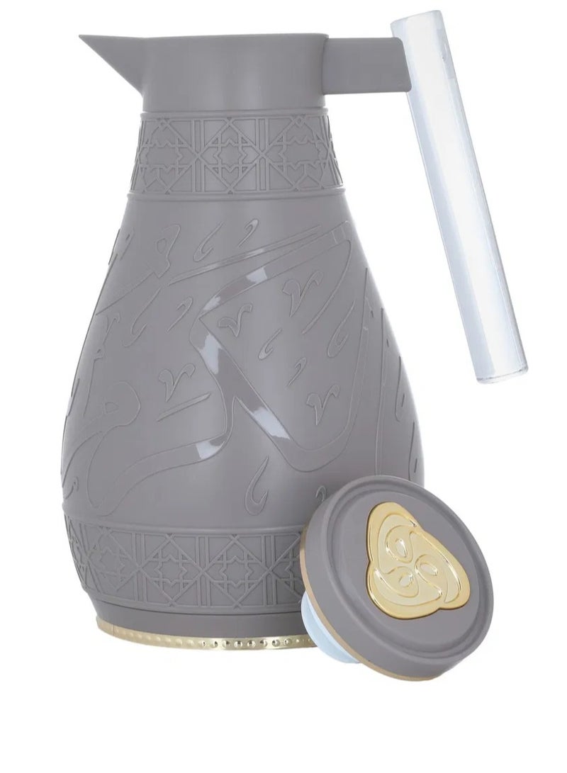 السيف غاليري طقم ترامس كرم السيف غاليري، 1 / 0.65 لتر، نقش إسلامي، حافظة داخلية زجاج حراري، هيكل خارجي بلاستيك - كابتشينو - Image 5