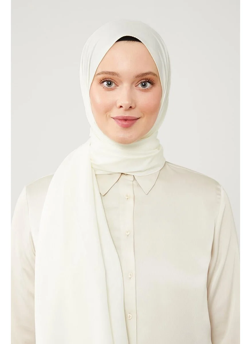 ليفيدور Off White Jacquard Puzzle Pattern Elegance Shawl