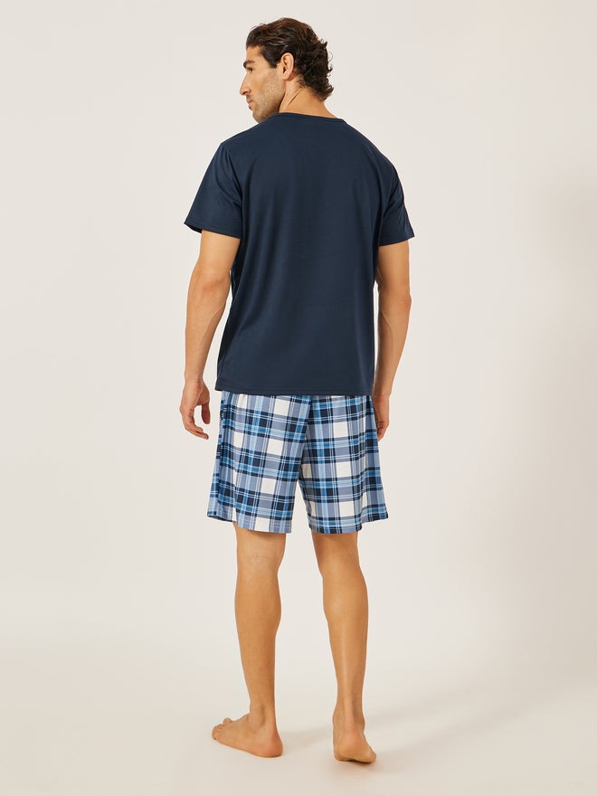 Styli Styli Unwind Slogan Printed T-Shirt and Checked Shorts Set  - Image 4