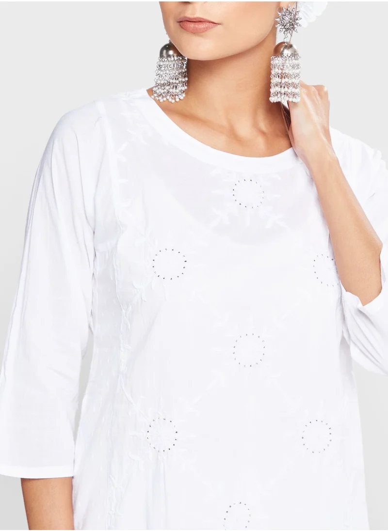 Fabindia Crew Neck Broidered Kurti