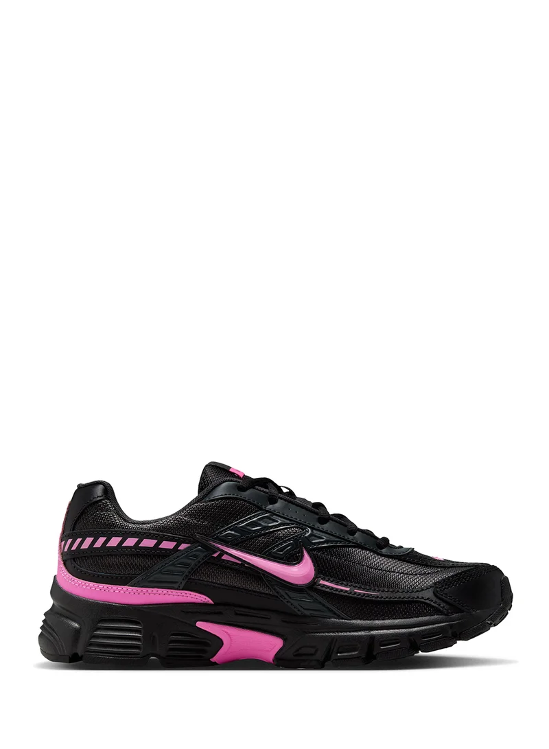 Nike Initiator