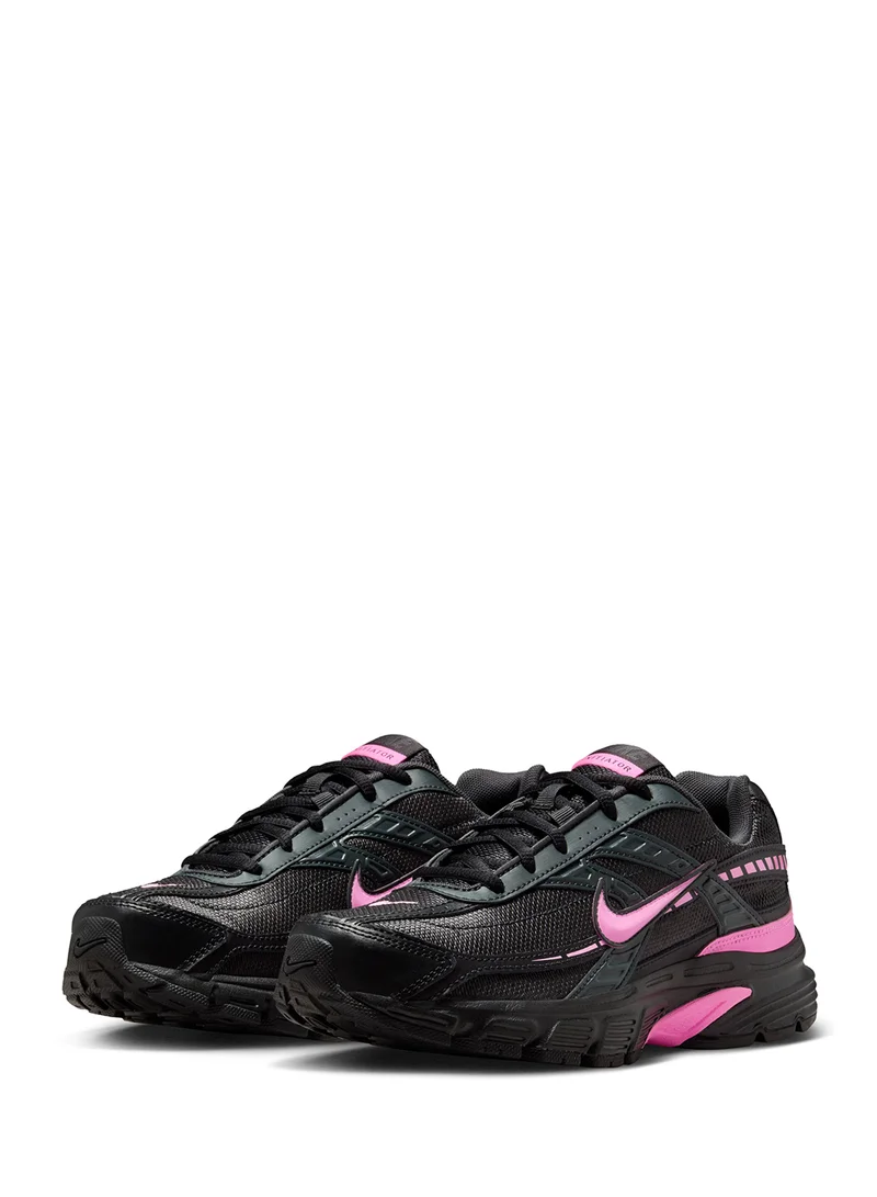 Nike Initiator