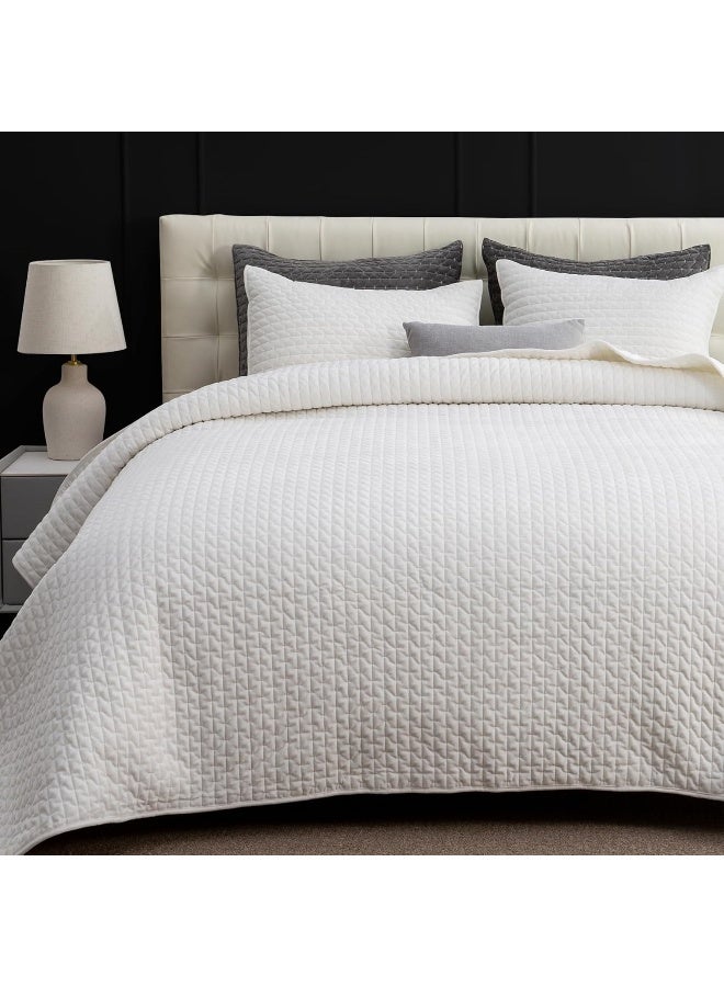 Powdion Velvet Quilt Queen Size, Oversized Bedspread Quilted Bedding Set, Luxurious Soft Coverlet Set Lightweight Velvet Comforter for All Season with 2 Pillow Shams, White - Image 1