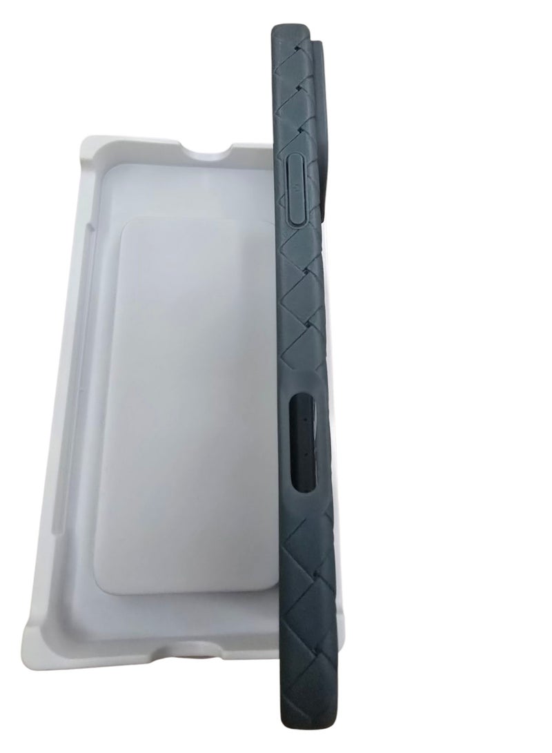 جراب لهاتف 16برو ماكس ، مصنوع من نسيج كامل، ملمس الجلد، أداة مبتكرة تجمع بين الحماية القصوى والتصميم الأنيق، باستخدام مواد عالية الجودة وتقنيات متقدمة، اللون: (أخضر نعناع) - Image 4